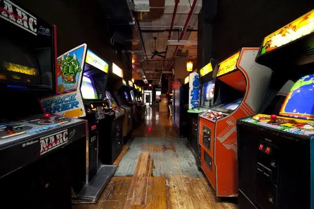 upright arcade machine difference